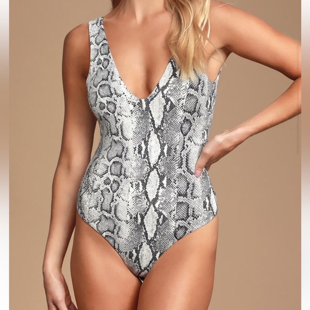 Lulus snake print bodysuit